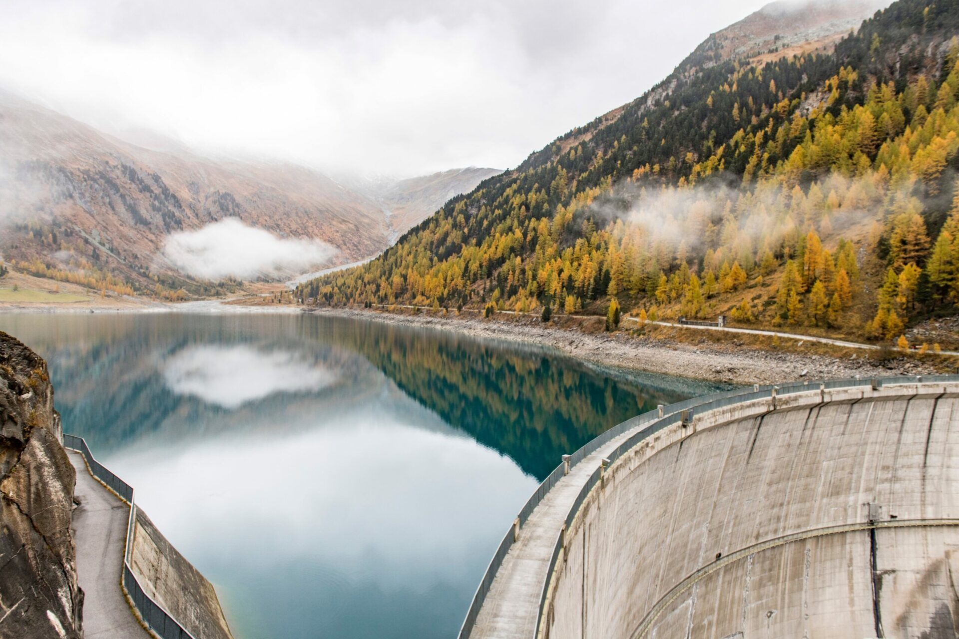 Scopri di più sull'articolo Fondi ambientali: 4,35 milioni di euro da tre centrali idroelettriche