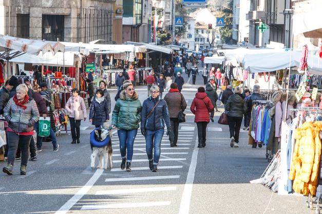 Scopri di più sull'articolo Bolzano. Domenica torna la Fiera di San Martino in corso Libertà