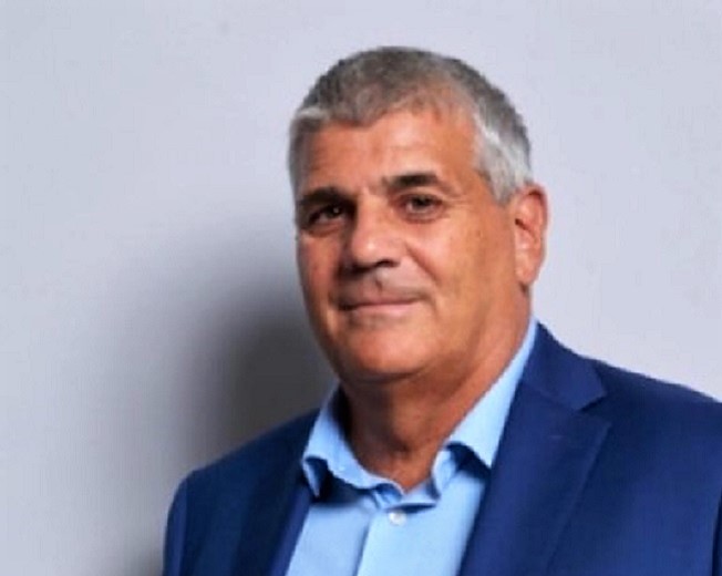 Mehr über den Artikel erfahren Bufera nella Lista civica per Bolzano, Claudio Della Ratta si autosospende