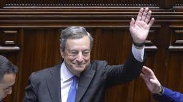 Mehr über den Artikel erfahren Mario Draghi alla presidenza della Commissione Europea, idea di Macron?