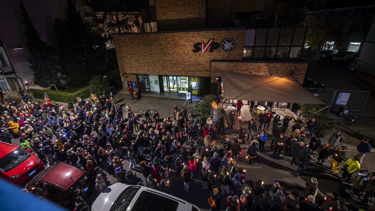 Scopri di più sull'articolo Annunciata terza manifestazione di protesta contro la coalizione con Fratelli d’Italia, Lega, die Freiheitlichen e La Civica
