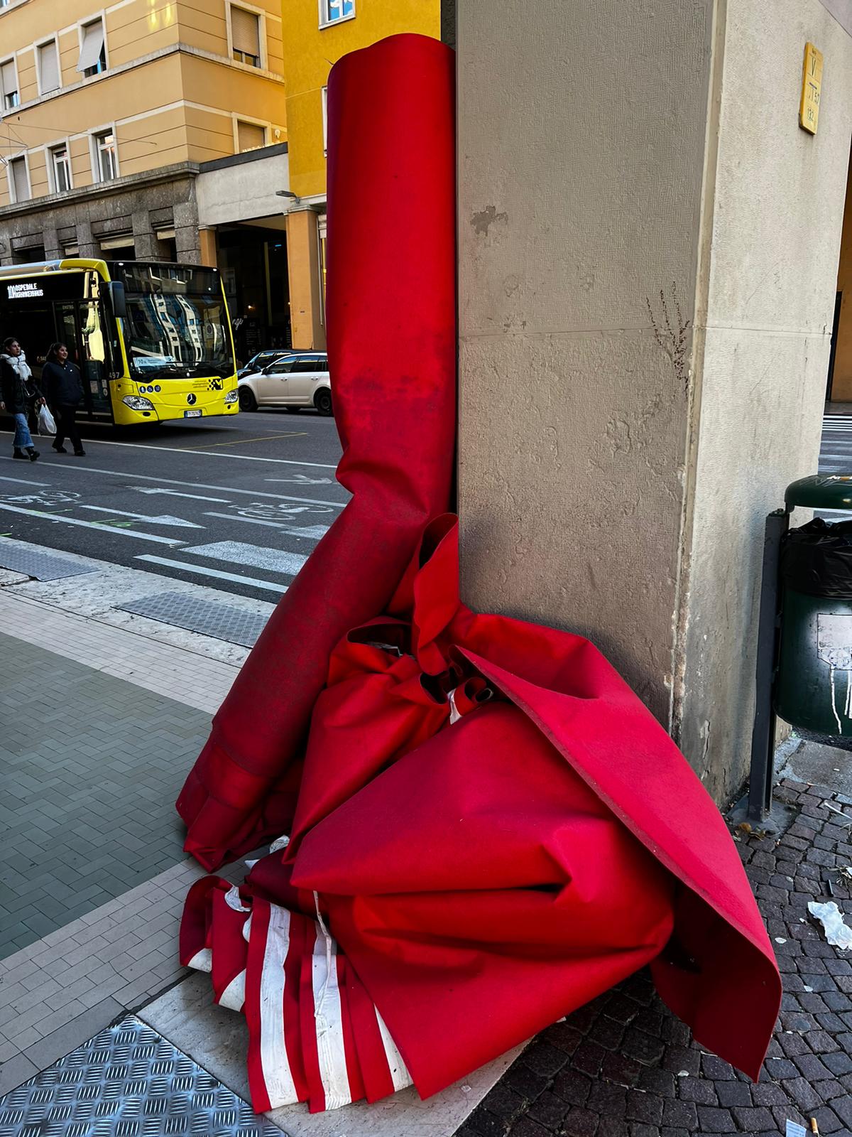 Mehr über den Artikel erfahren Bolzano. “Al lavoro per riportare il Natale in corso Libertà”