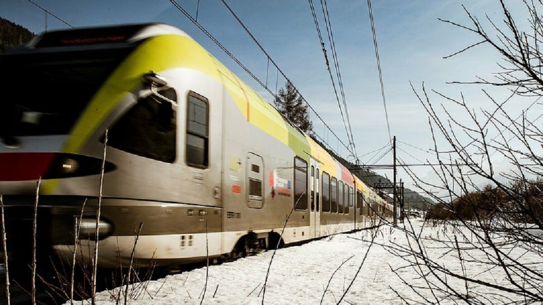 Mehr über den Artikel erfahren Adeguamento dei servizi di trasporto pubblico, nuovi orari da domenica