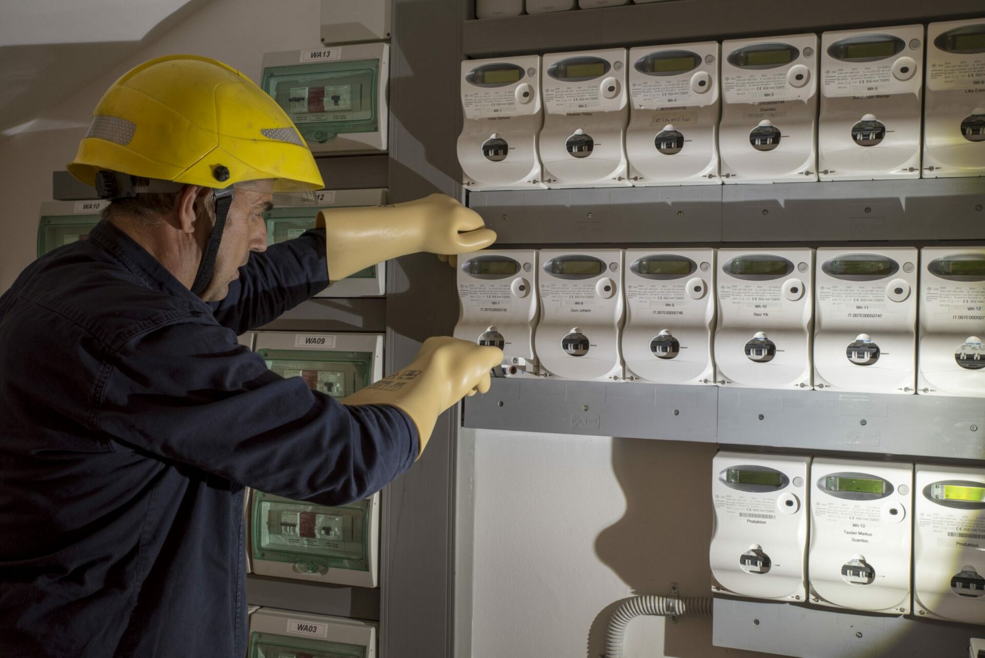 Mehr über den Artikel erfahren Stromzähler werden ausgetauscht, Smart Meter ersetzen Zähler der ersten Generation