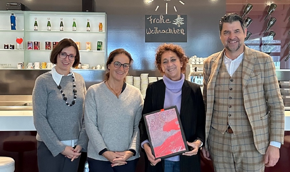 Mehr über den Artikel erfahren HGV dankt Schuldirektorin Brigitte Gasser Da Rui