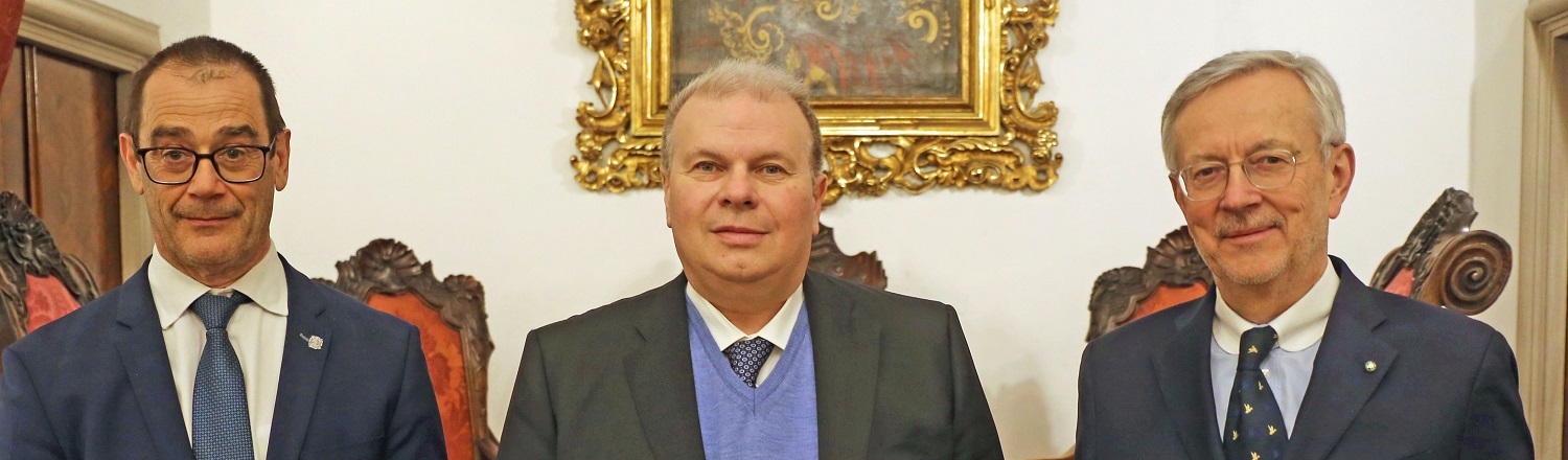 Scopri di più sull'articolo Bolzano. Questore Paolo Sartori in visita dal Presidente della Camera di commercio Michl Ebner