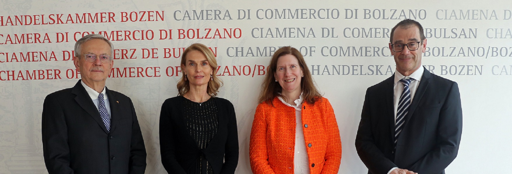 Scopri di più sull'articolo La nuova Console Generale della Repubblica Federale di Germania in visita presso la Camera di commercio di Bolzano