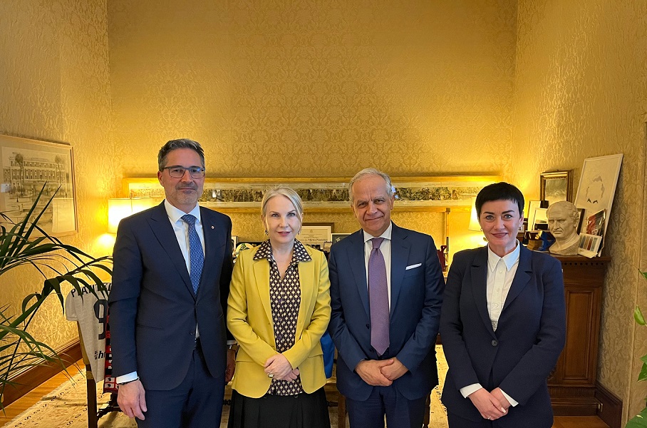 Scopri di più sull'articolo Kompatscher e Ulli Mair incontrano a Roma il ministro Piantedosi