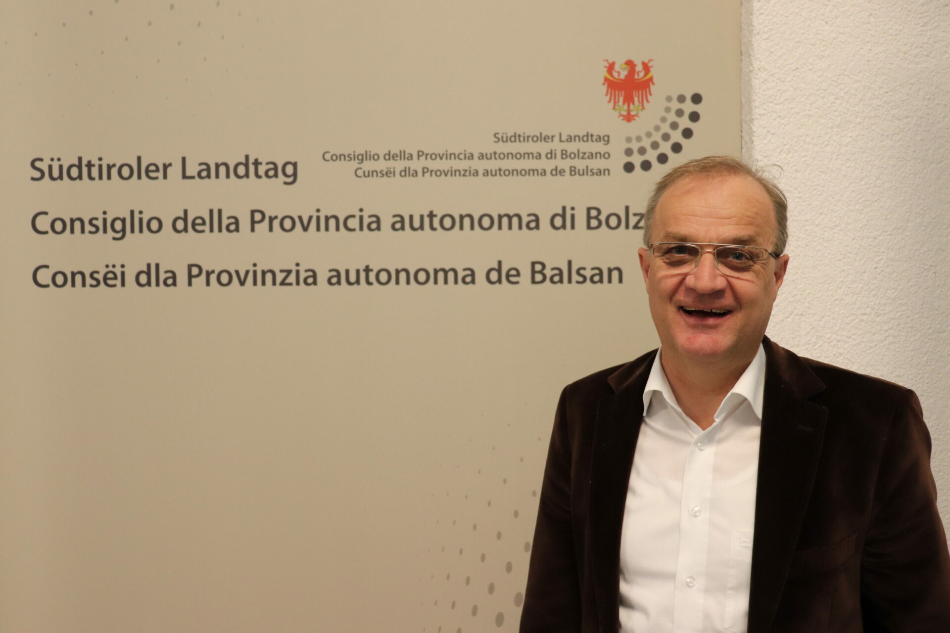 Scopri di più sull'articolo Cure odontoiatriche di base a prezzi accessibili per tutti, il Consiglio provinciale si spacca a metà