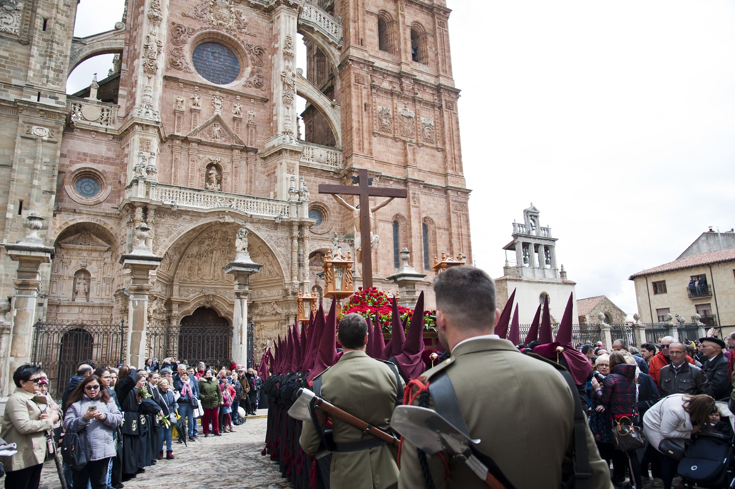 Scopri di più sull'articolo La Settimana Santa ad Astorga, una delle celebrazioni più singolari della Spagna
