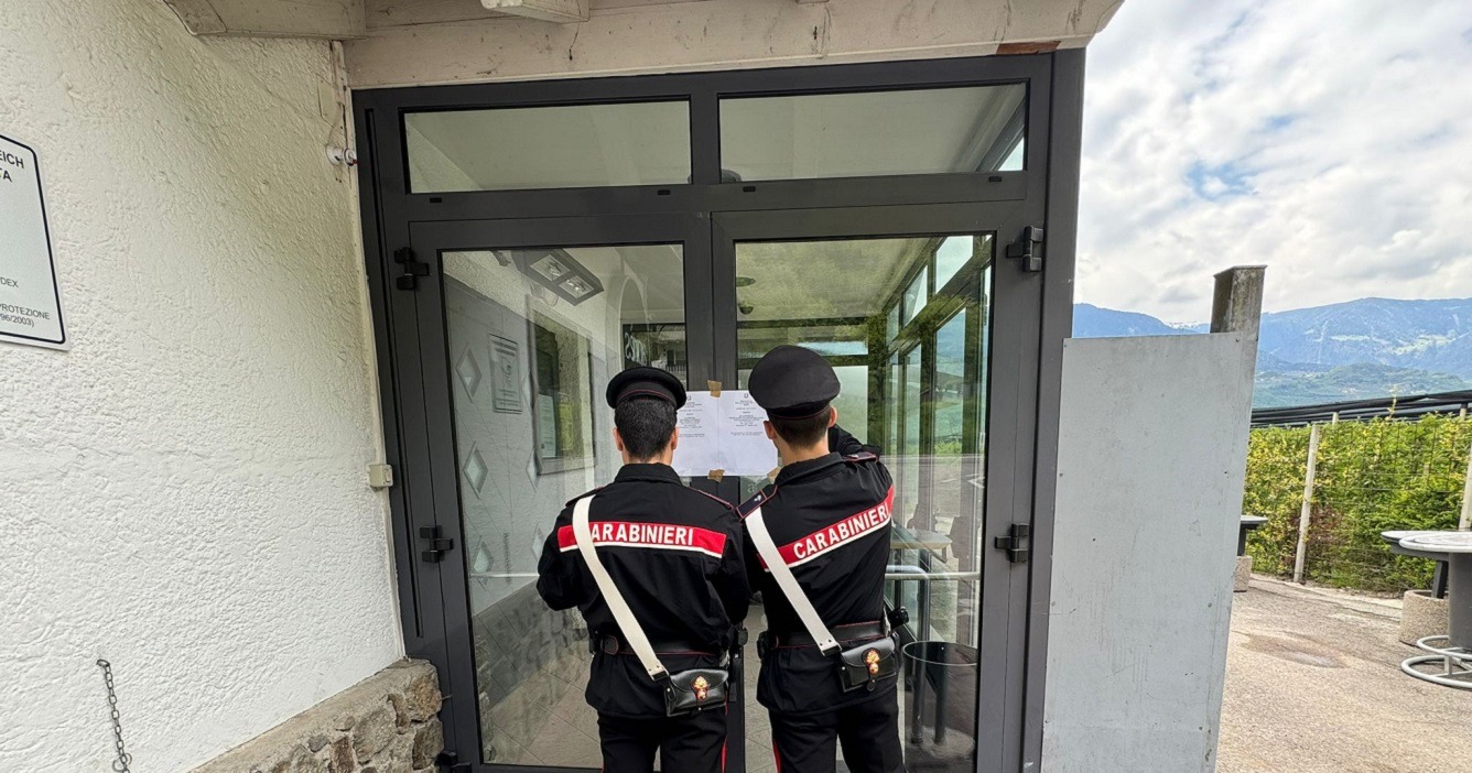 Mehr über den Artikel erfahren Il Questore di Bolzano chiude l’Après Club di Gargazzone