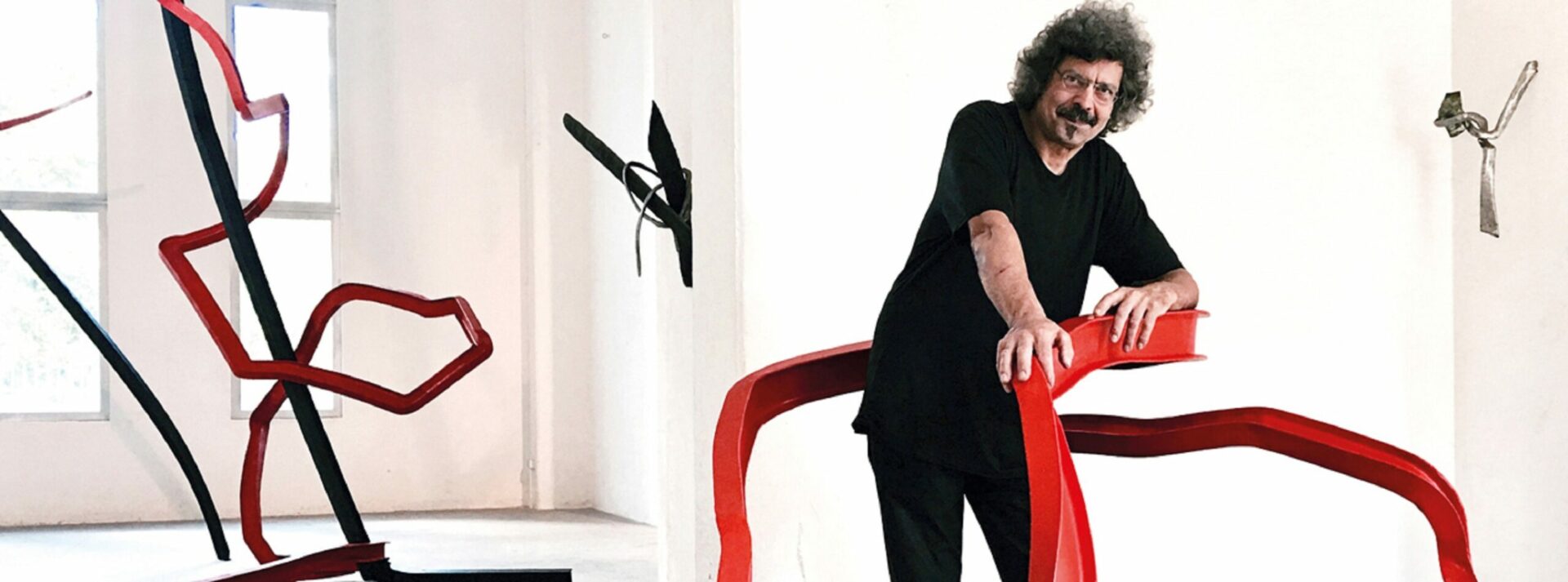 Scopri di più sull'articolo Doppia l(i)evitazione, Eduard Habicher in dialogo con il critico d’arte Marco Tonelli