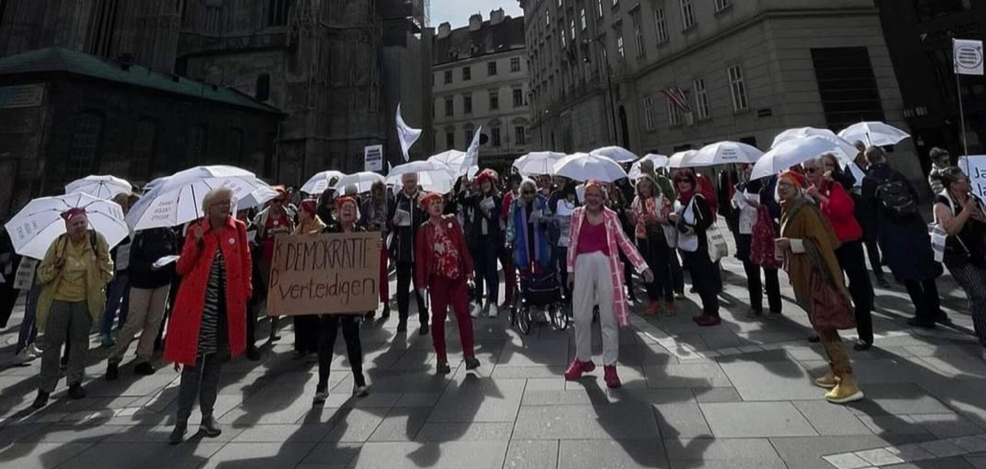 Scopri di più sull'articolo 1.    Europaforum OMAS GEGEN RECHTS