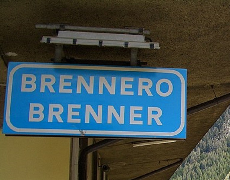 Mehr über den Artikel erfahren Non rientra in carcere dopo permesso premio, arrestato su Flixbus al Brennero