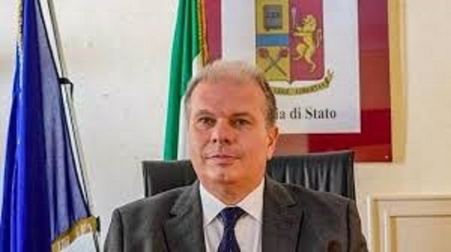 Scopri di più sull'articolo Il Presidente della Camera di commercio Michl Ebner esprime solidarietà al Questore Paolo Sartori