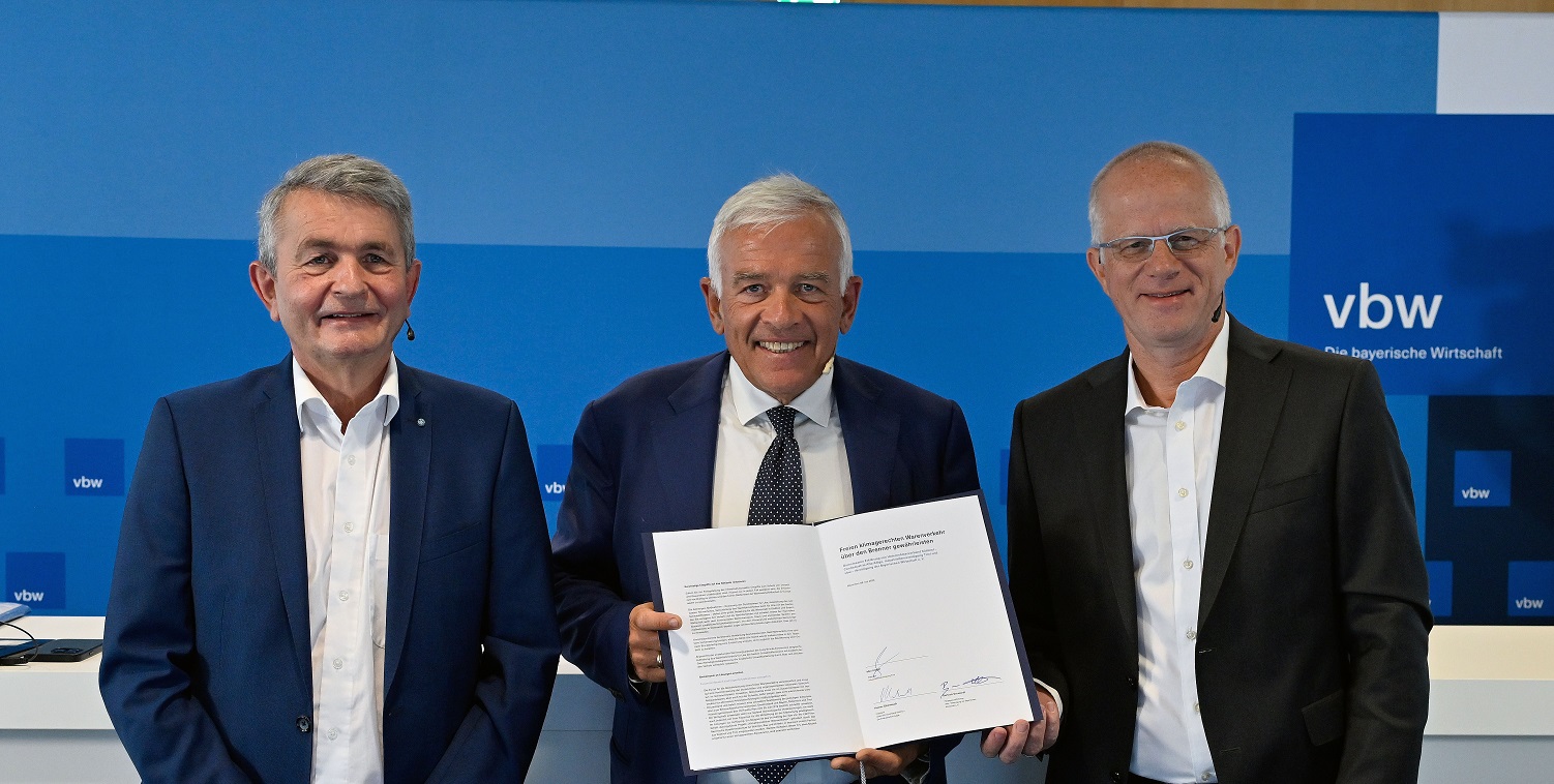 Scopri di più sull'articolo “Dichiarazione congiunta sul traffico merci attraverso il Brennero” di Associazione dell’economia bavarese, Associazione Industriali del Tirolo e Confindustria Alto Adige
