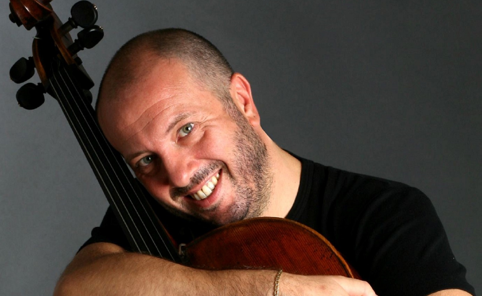 Scopri di più sull'articolo Concerto di Enrico Dindo nella Sala dei Cavalieri di Castel Tirolo