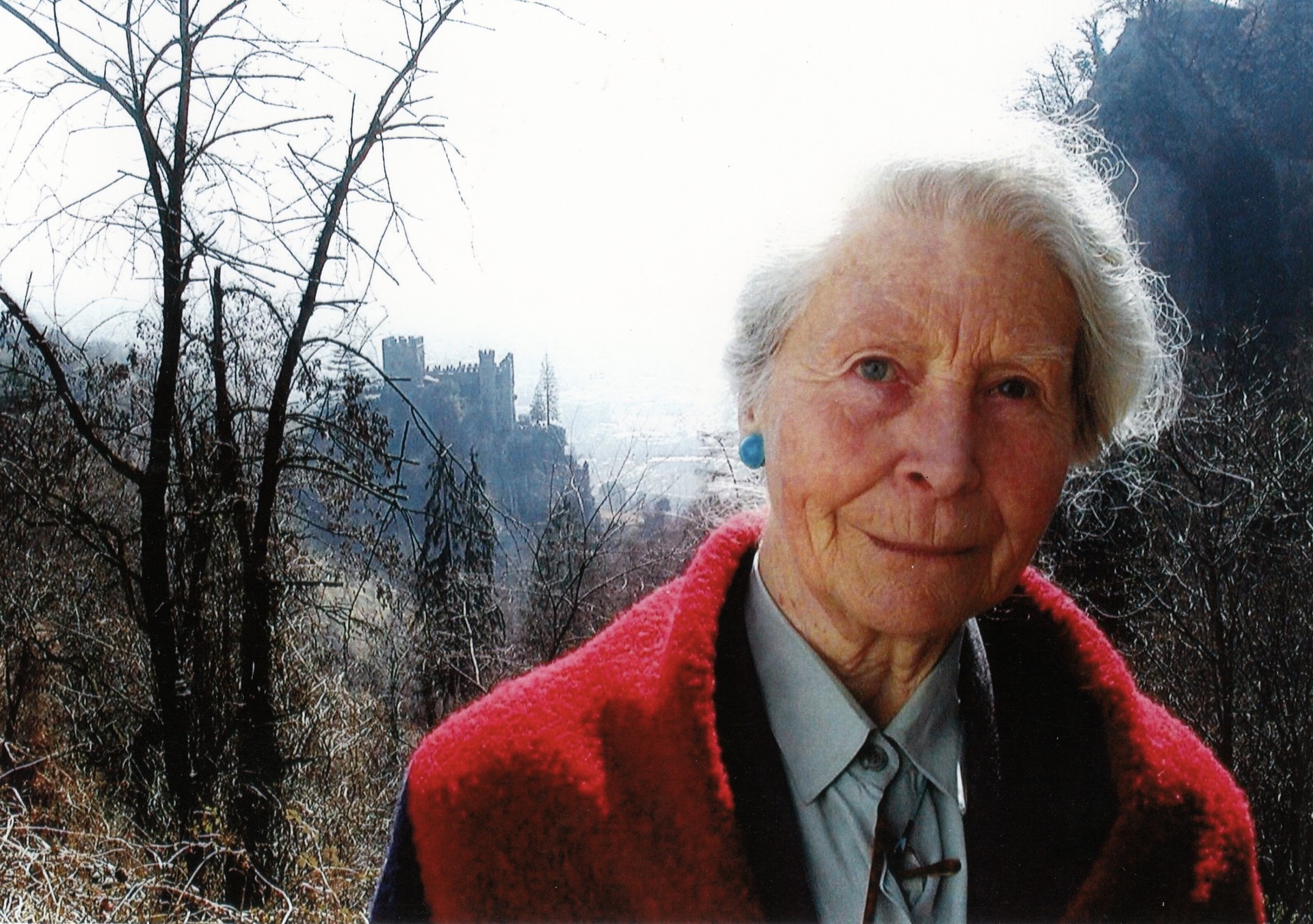 Mehr über den Artikel erfahren Merano. A Palais Mamming si festeggiano i 99 anni della poetessa Mary de Rachewiltz