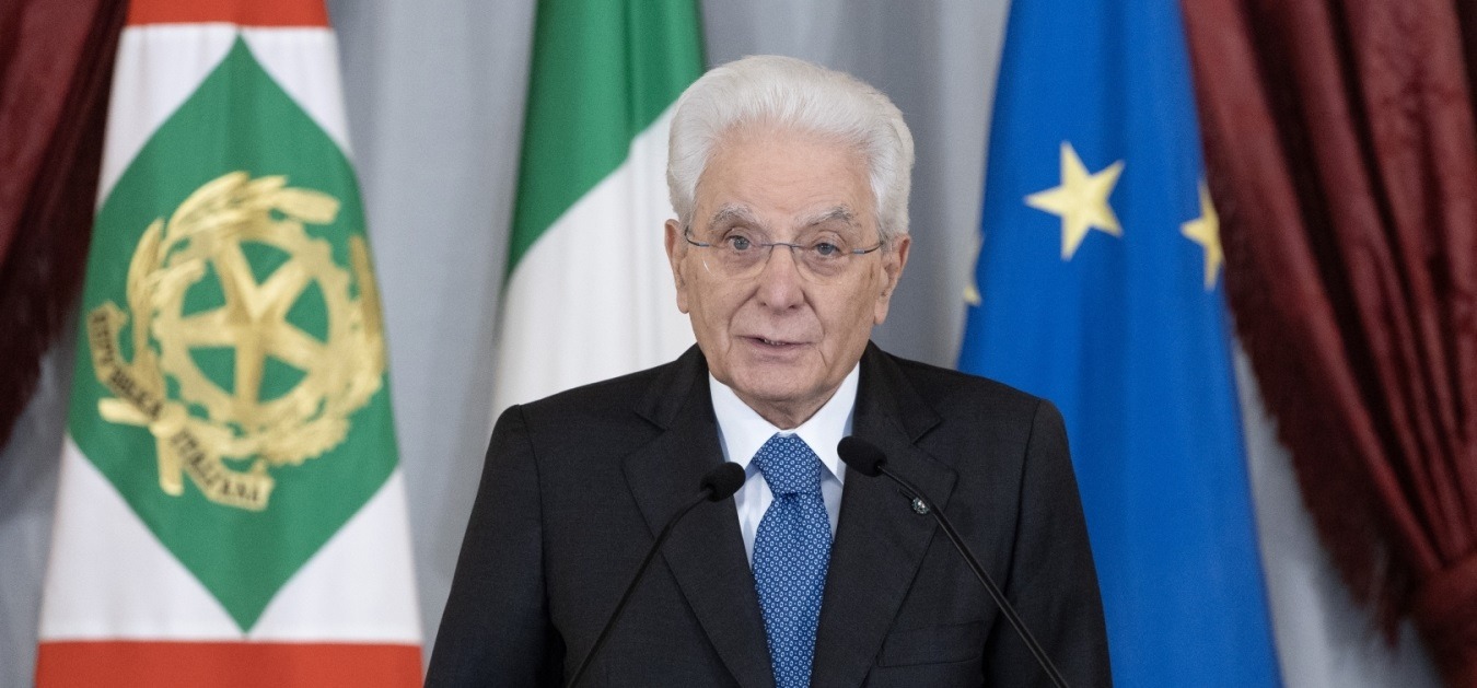 Mehr über den Artikel erfahren Consegna del Ventaglio a Palazzo del Quirinale, incisive le parole del Capo dello Stato a difesa della libera informazione