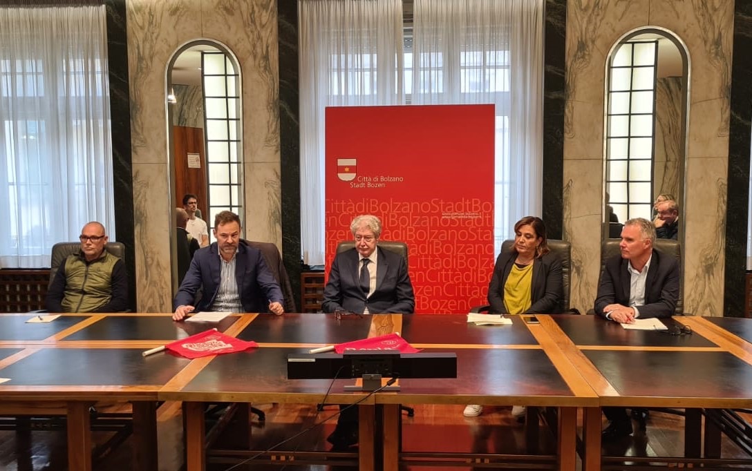 Scopri di più sull'articolo “Replay”, parte a Bolzano la campagna informativa per una corretta raccolta dei rifiuti