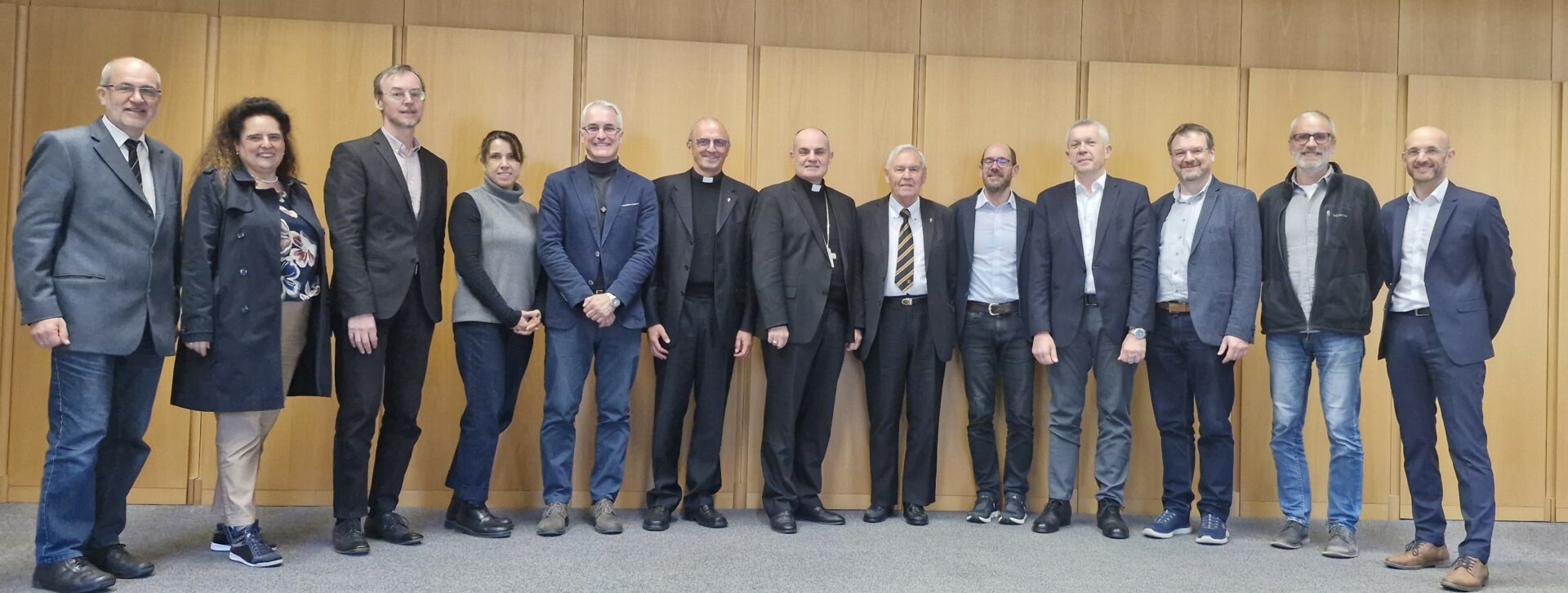Scopri di più sull'articolo Da 40 anni la Diocesi di Bolzano Bressanone lavora sulle diverse visioni del mondo