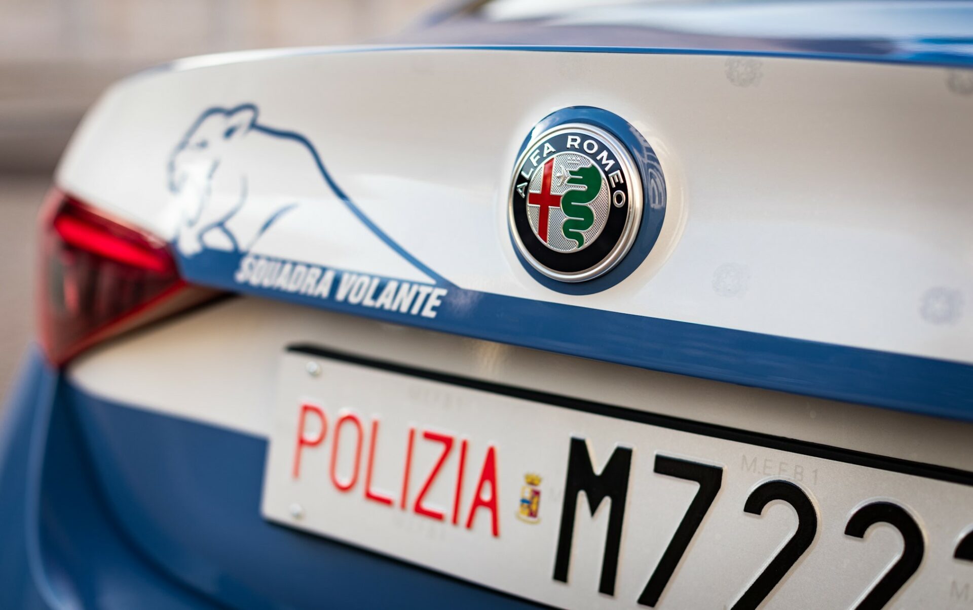 Scopri di più sull'articolo Bolzano, aggredisce i Sanitari e Poliziotti intervenuti per dargli aiuto