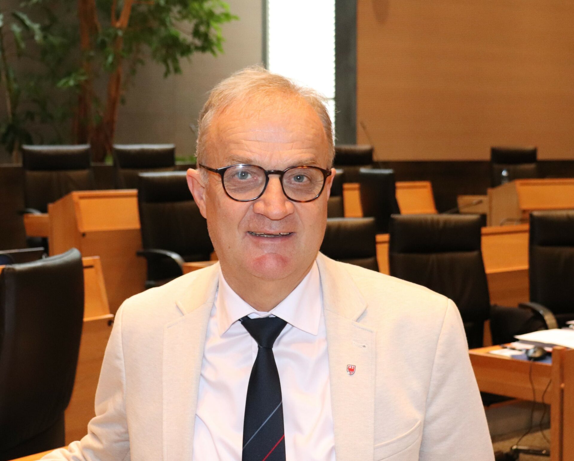 Scopri di più sull'articolo Gli abitanti lungo l’Autobrennero lamentano gravi problemi di salute per l’inquinamento da polveri sottili, urgenti provvedimenti di alleggerimento traffico