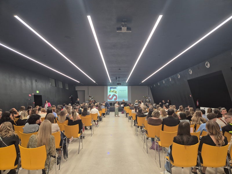 Scopri di più sull'articolo Scuola professioni sociali Hannah Arendt, consegnati 232 diplomi