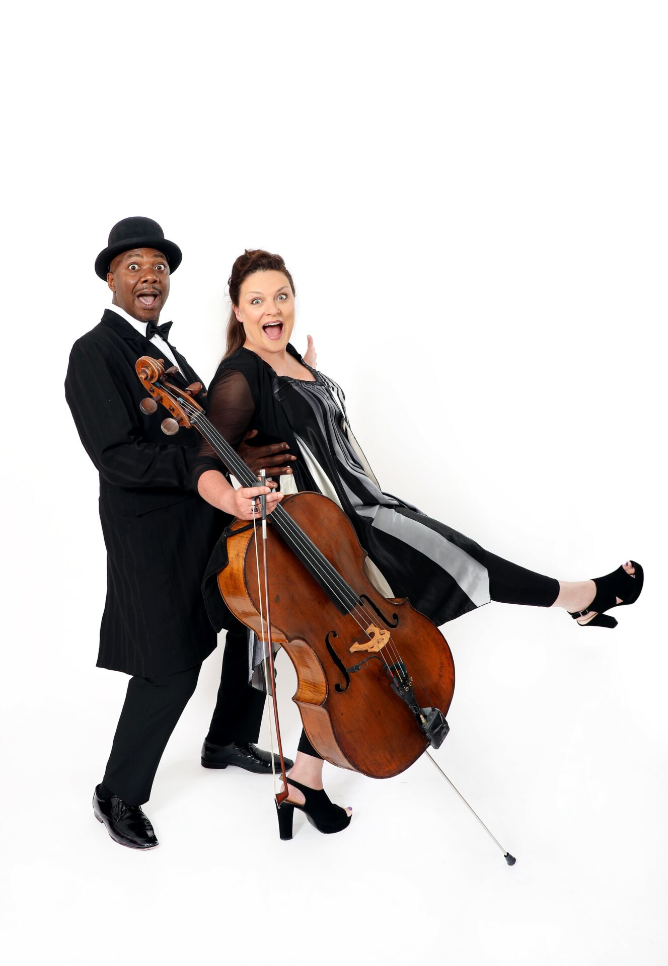 Scopri di più sull'articolo Rebecca Carrington e Colin Brown un omaggio musicale tanto brillante quanto ironico, al Carambolage