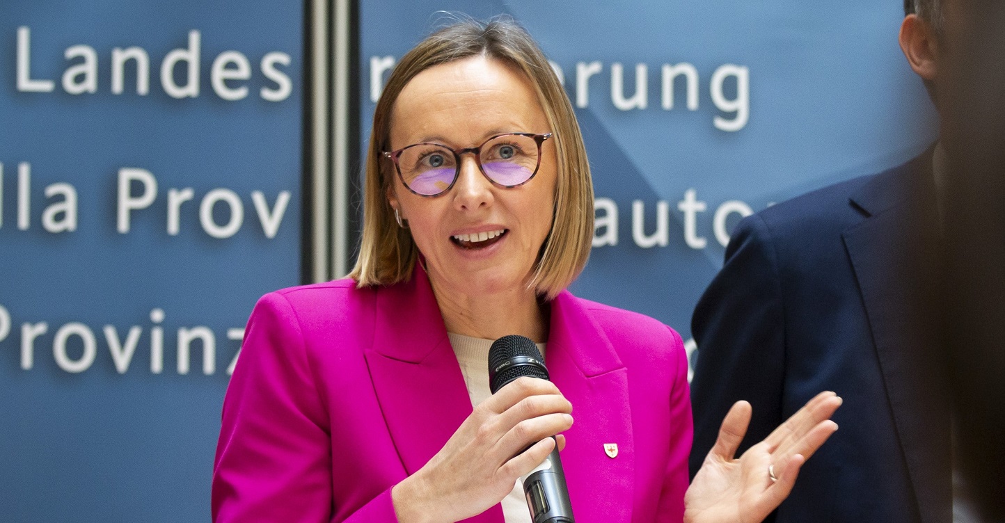 Scopri di più sull'articolo Neue Elternzeitregelung für öffentliche Bedienstete ab heute in Kraft