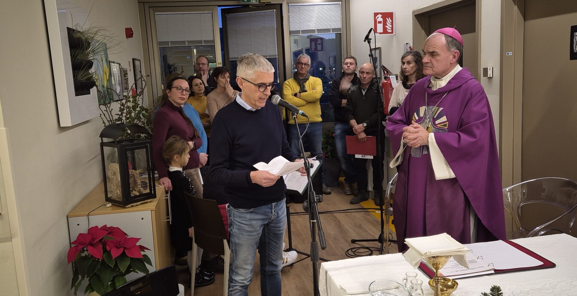 Scopri di più sull'articolo Bolzano. Il vescovo Muser al Servizio hospice e cure palliative dove “si impara davvero il senso del Natale”