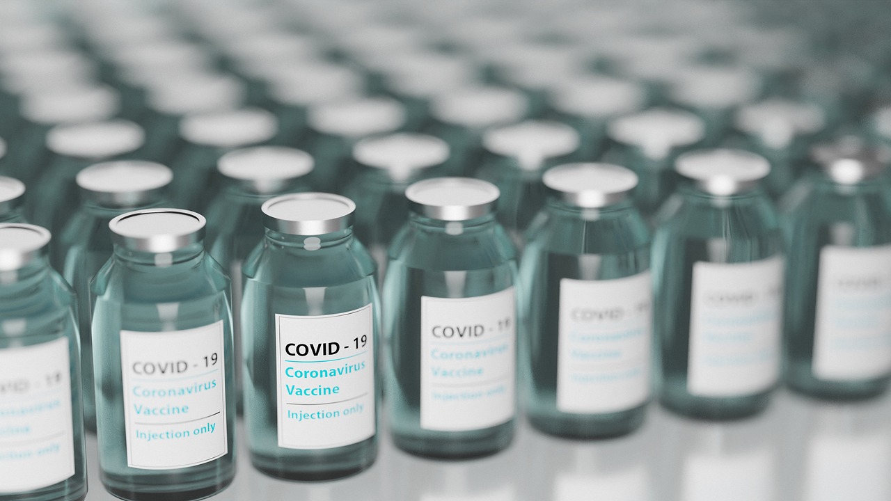 Scopri di più sull'articolo Sanzioni annullate ai non vaccinati: “Una questione di diritto”