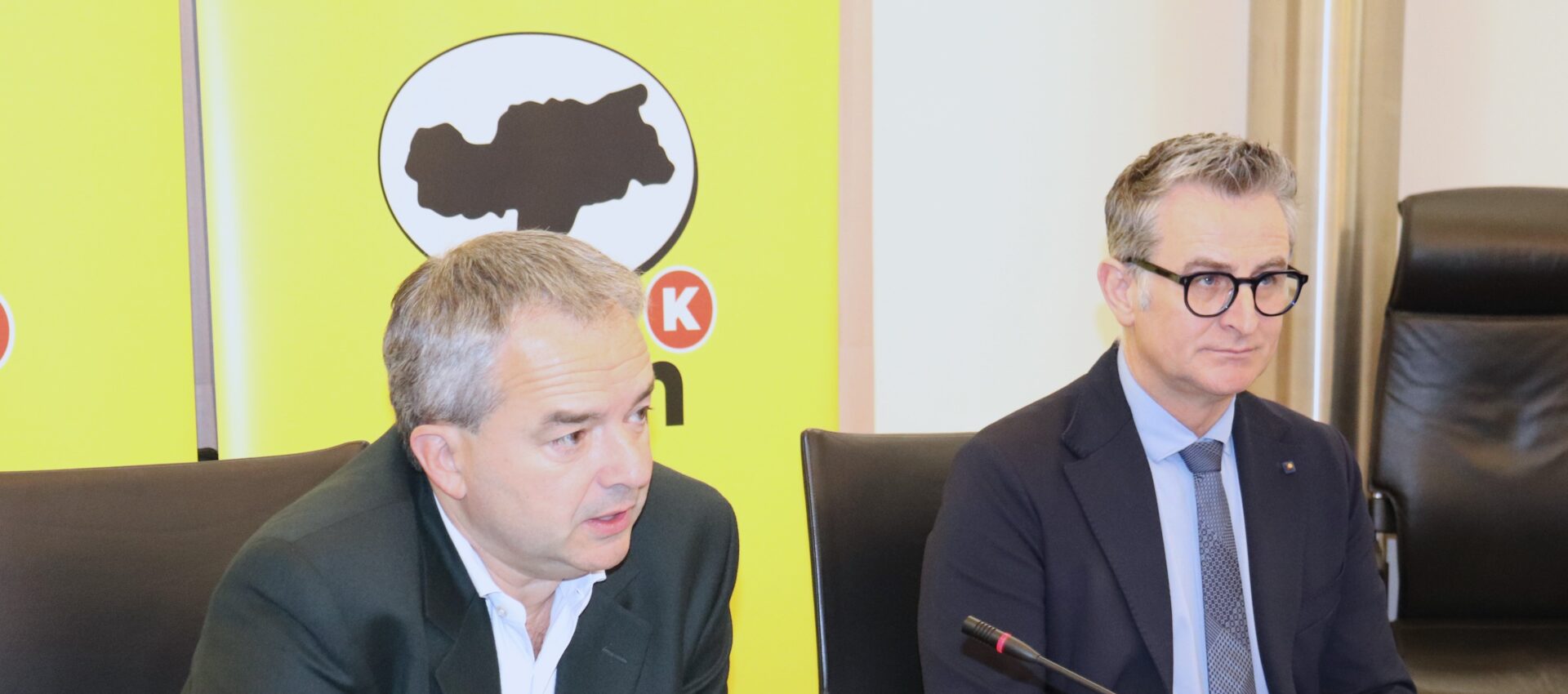 Scopri di più sull'articolo Team K, urge un registro degli incontri con i lobbisti e provvedimenti di misure anticorruzione
