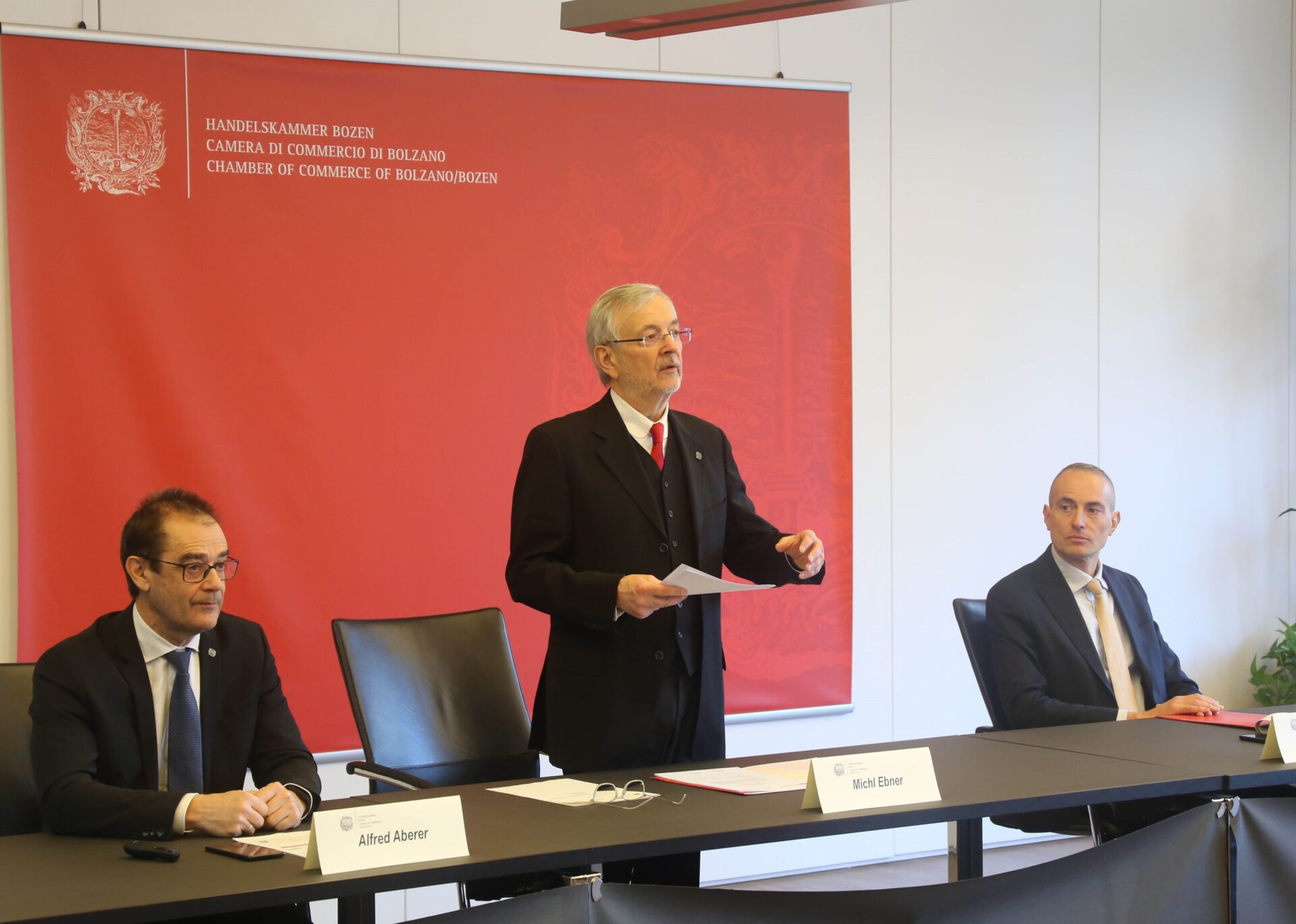 Scopri di più sull'articolo Camera di commercio di Bolzano, programma 2025 incentrato sul rafforzamento della competitività aziendale