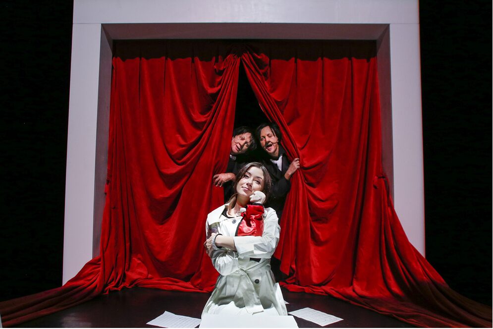 Scopri di più sull'articolo Trento. Cenerentola-Rossini all’Opera della Fondazione Teatro Ragazzi inaugura il nuovo anno di Scappo a teatro-Famiglie
