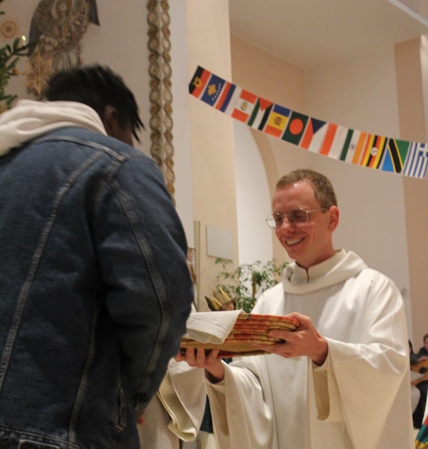 Scopri di più sull'articolo Epifanie, die Pfarrei Maria Himmelfahrt feiert das Hochfest im Zeichen des Friedens und des Dialogs