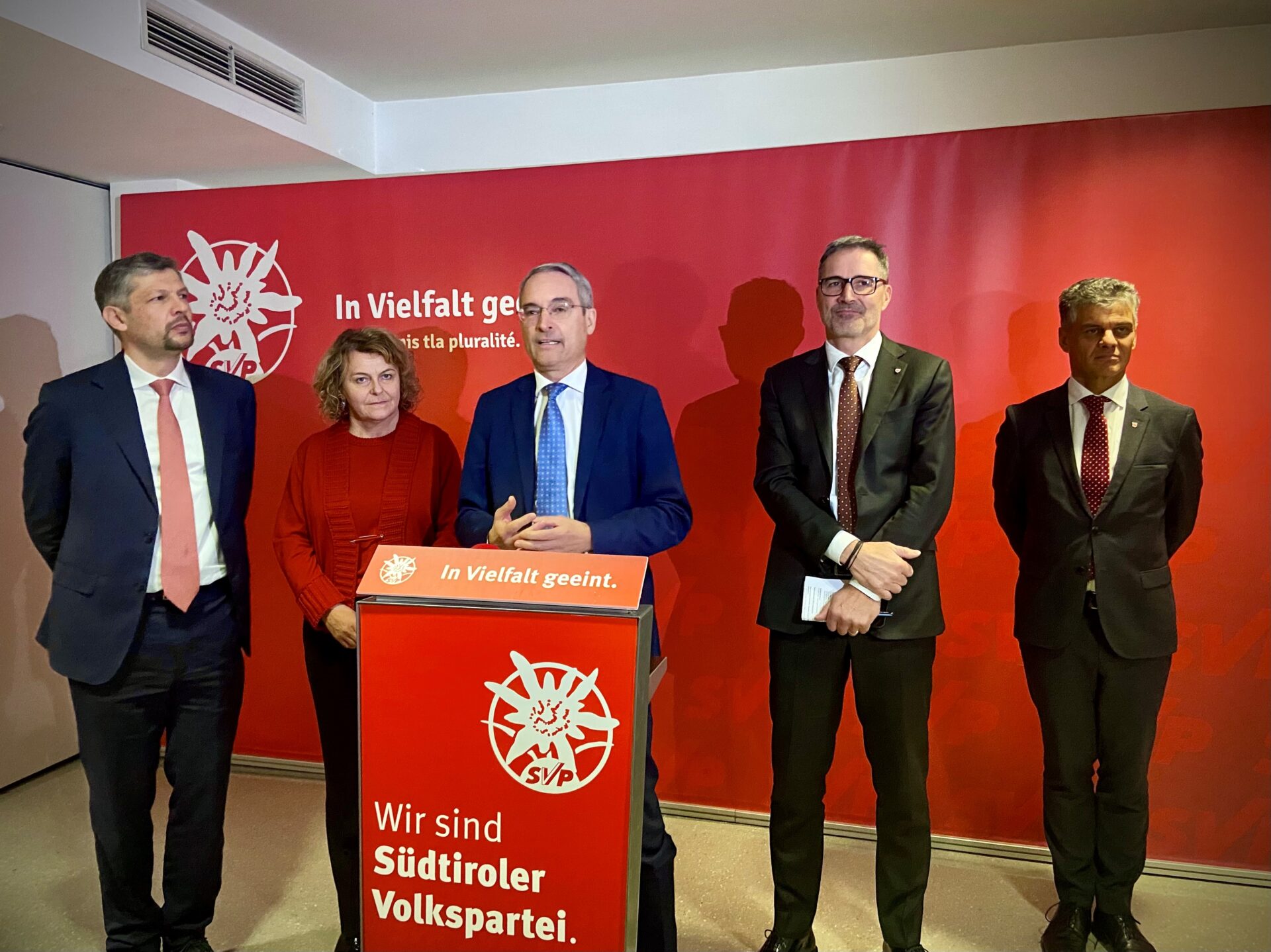 Scopri di più sull'articolo Die Südtiroler Volkspartei blickt auf Herausforderungen und Chancen im Jahr 2025