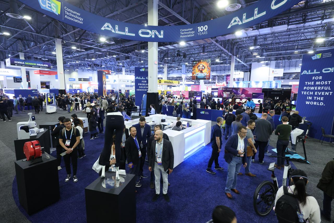 Mehr über den Artikel erfahren La piattaforma che gestisce con l’AI la videosorveglianza: con Aivia, startup bolzanina, il Trentino-Alto Adige vola al CES di Las Vegas
