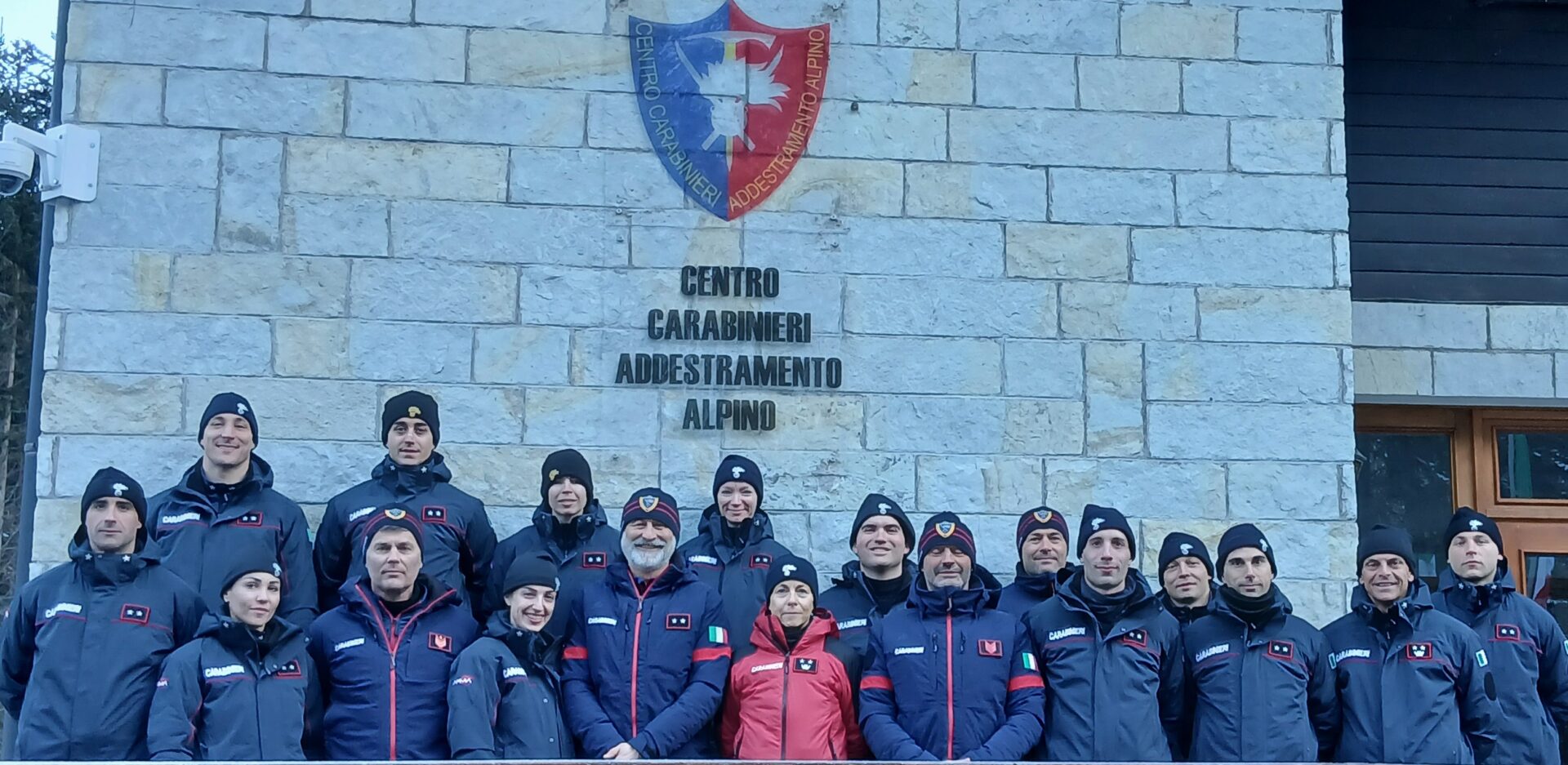 Scopri di più sull'articolo CONCLUSIONE CORSO SULLA SICUREZZA IN MONTAGNA PER UFFICIALI DELL’ARMA DEI CARABINIERI DEL RUOLO FORESTALE
