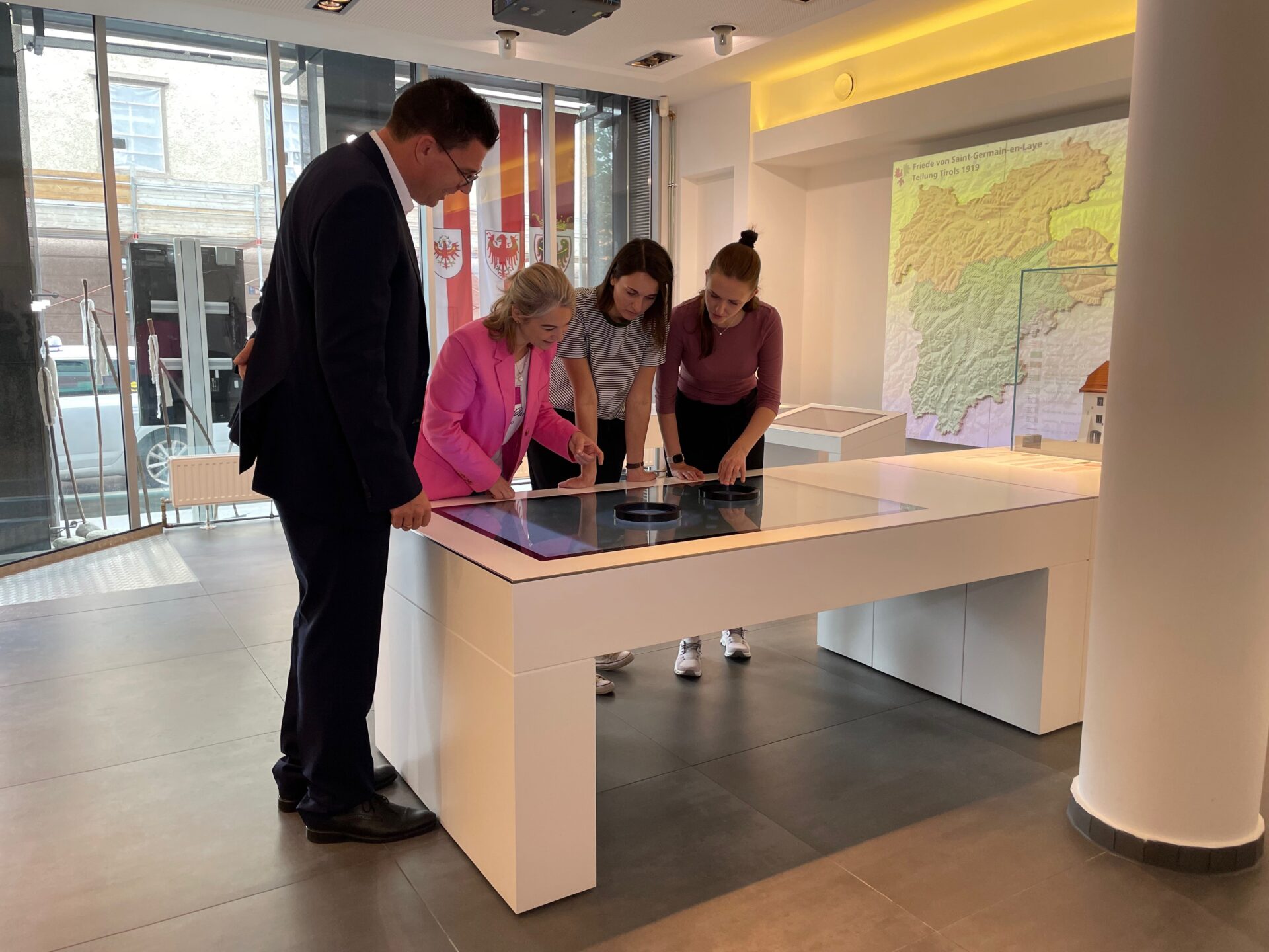 Scopri di più sull'articolo Euregio-Ausstellung in Innsbruck: drei Führungen, viele Aha-Erlebnisse