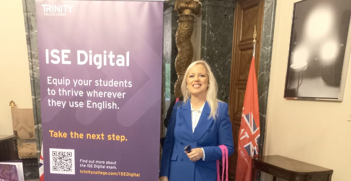 Mehr über den Artikel erfahren Tanti cercano fortuna all’estero, molti si rivolgono alla ONE LANGUAGE CENTRE di Mary Rosati
