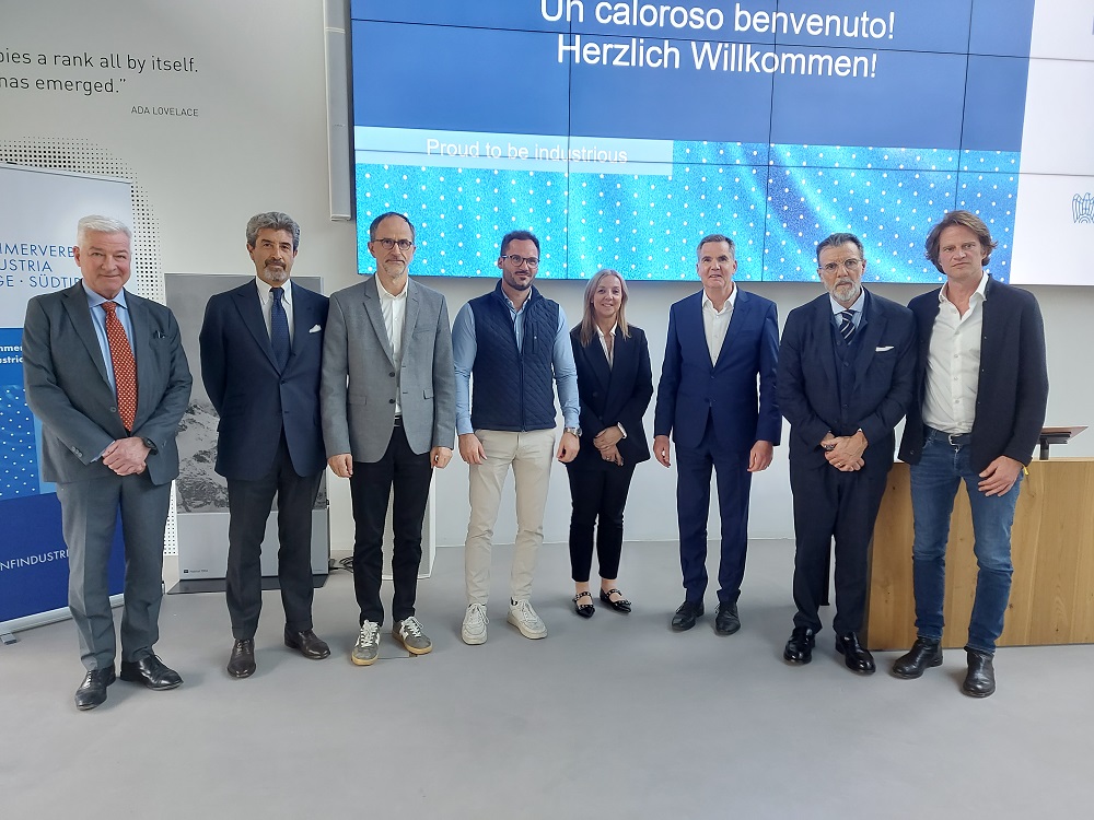 Scopri di più sull'articolo Export verso gli USA. Quali chance e quali rischi per le imprese dell’Alto Adige?
