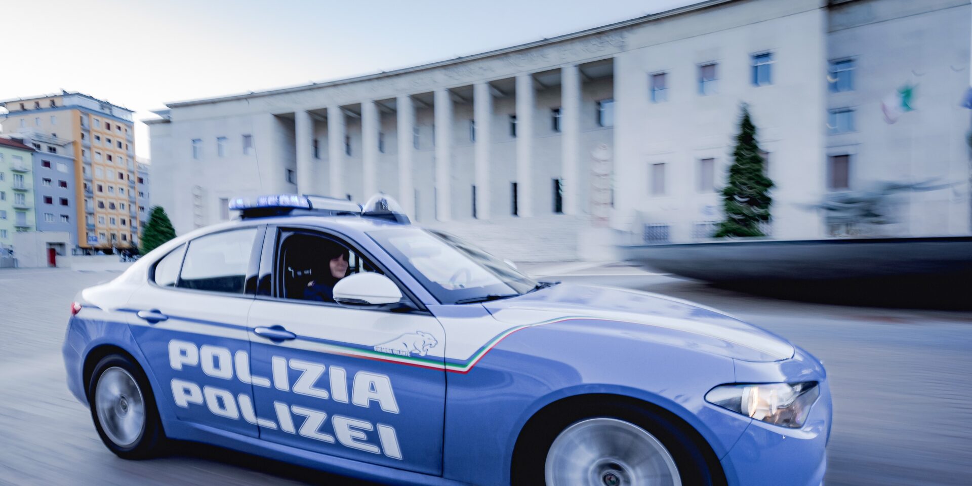 Scopri di più sull'articolo Bolzano. Si introduce clandestinamente in Ospedale, aggredisce e insulta gli Agenti