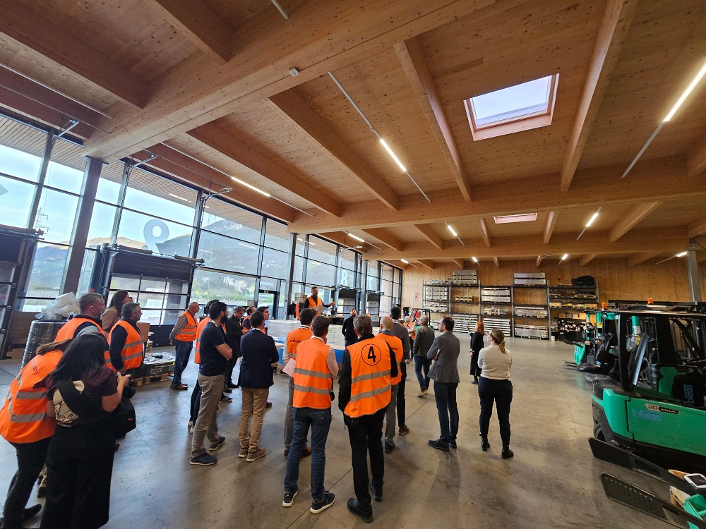 Scopri di più sull'articolo Imprenditori e imprenditrici dalla Stiria attivi nell’edilizia in legno in visita in Alto Adige