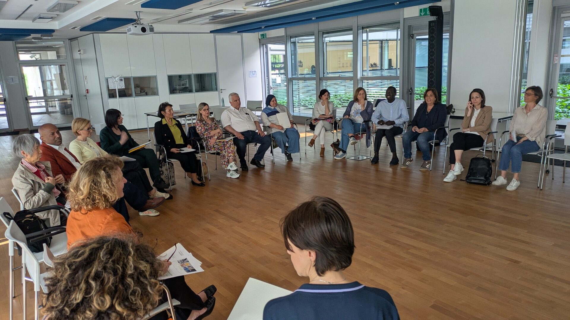 Mehr über den Artikel erfahren Bolzano. Prima riunione della Consulta provinciale per l’integrazione