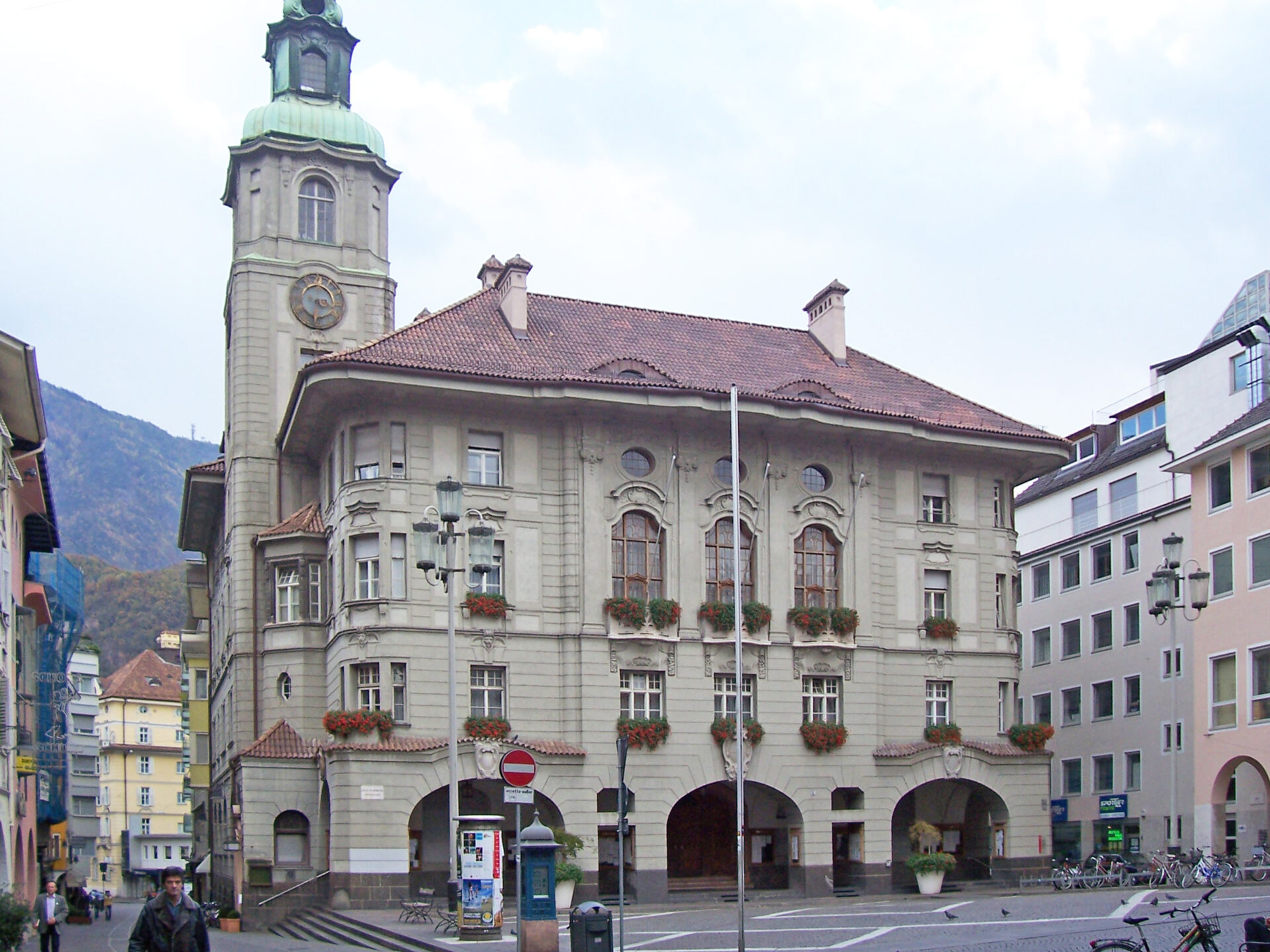 Mehr über den Artikel erfahren Elezioni/Bolzano. il Team K non darà indicazioni di voto per il ballottaggio del 18 maggio