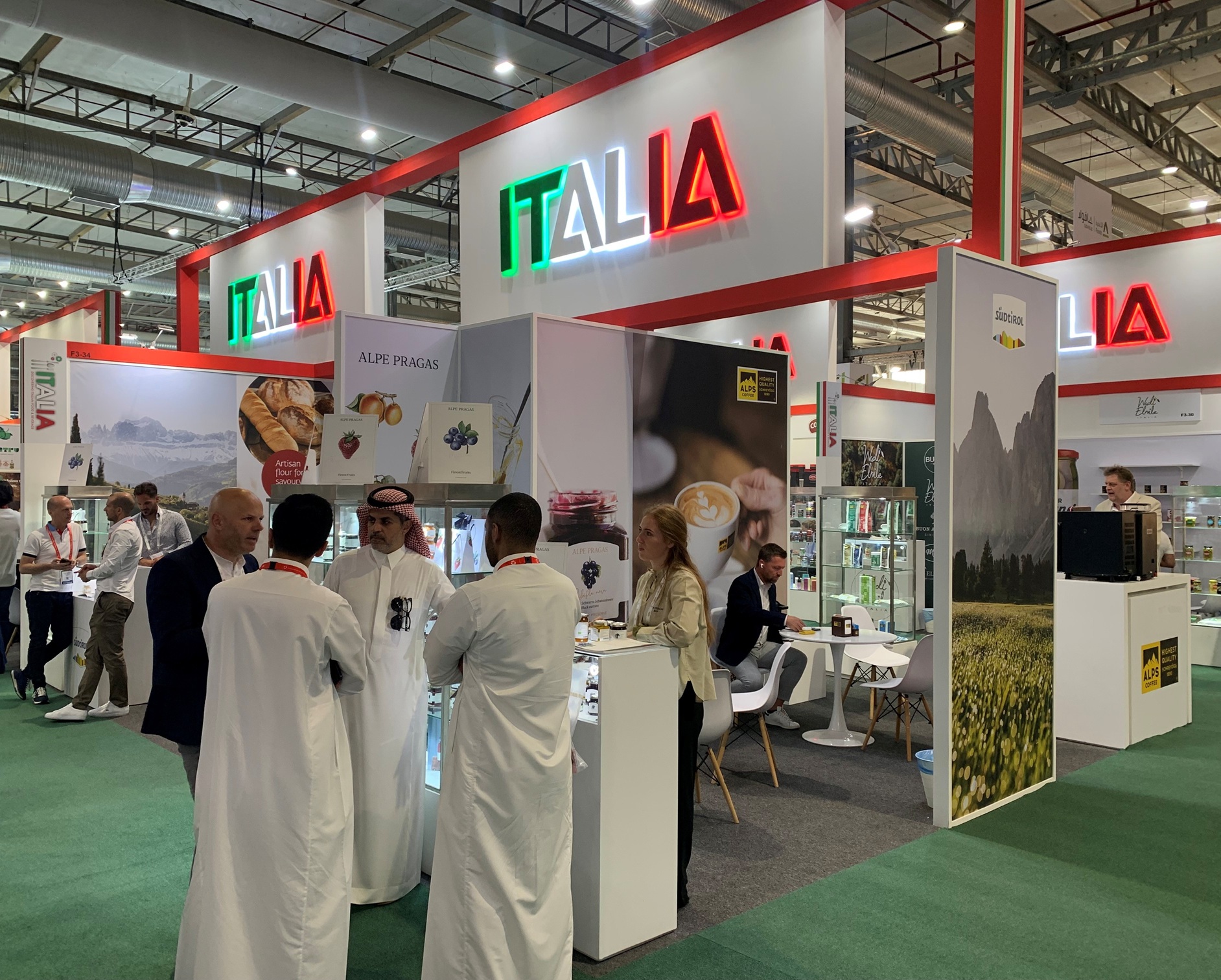 Mehr über den Artikel erfahren Le specialità dell’Alto Adige conquistano l’Arabia Saudita