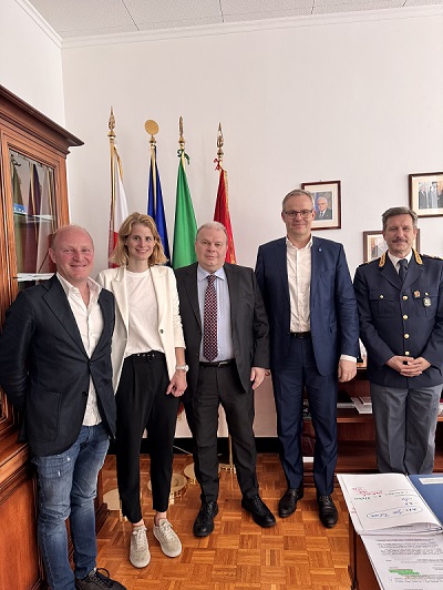 Mehr über den Artikel erfahren L’Unione in dialogo con il Questore per una maggiore sicurezza nel settore della gastronomia