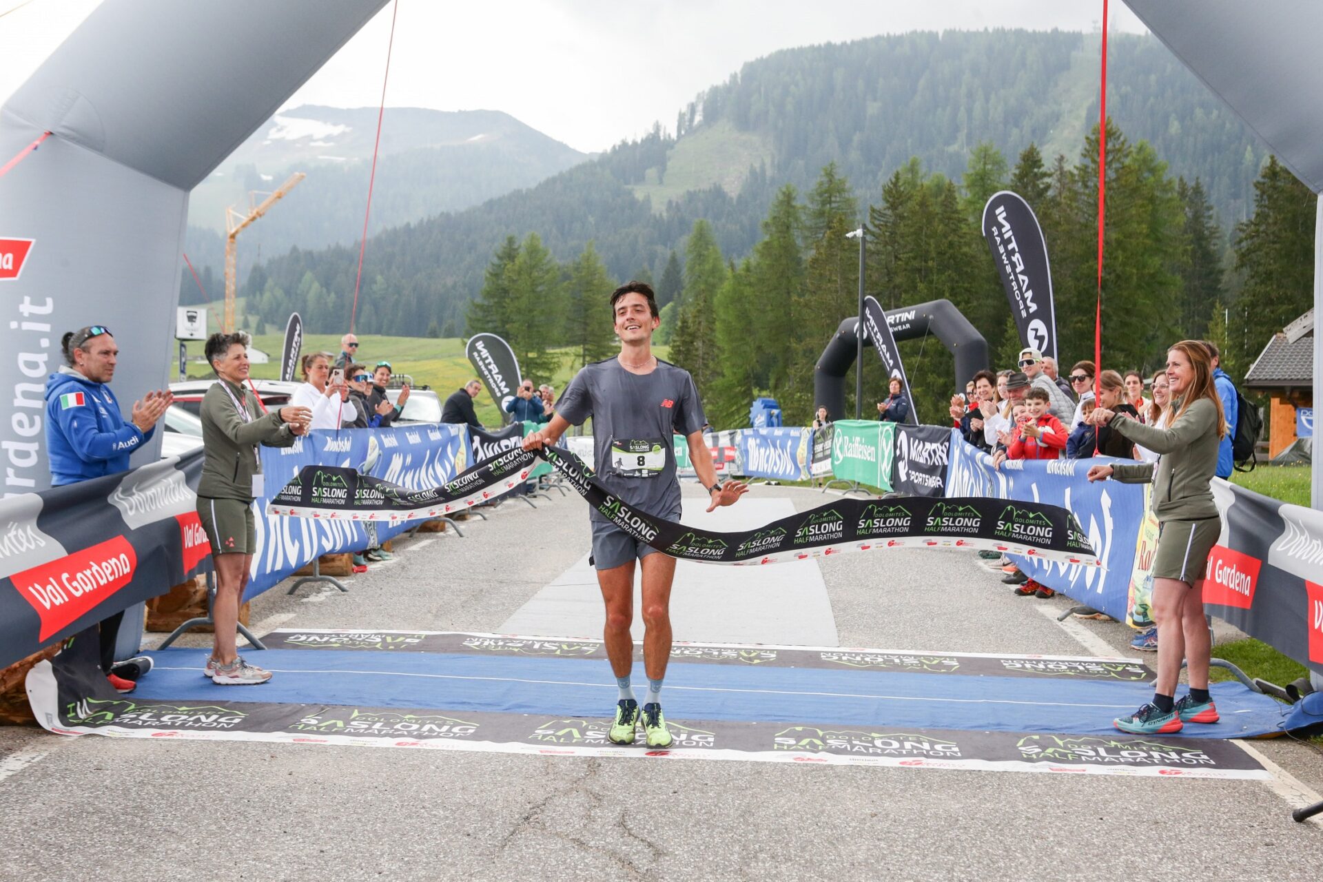 Scopri di più sull'articolo 7. Dolomites Saslong Half Marathon geht an Alberto Vender und Amelie Muss