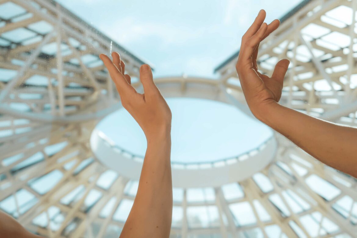 Mehr über den Artikel erfahren “D.Arte. Tra danza e arti visive”, il bando